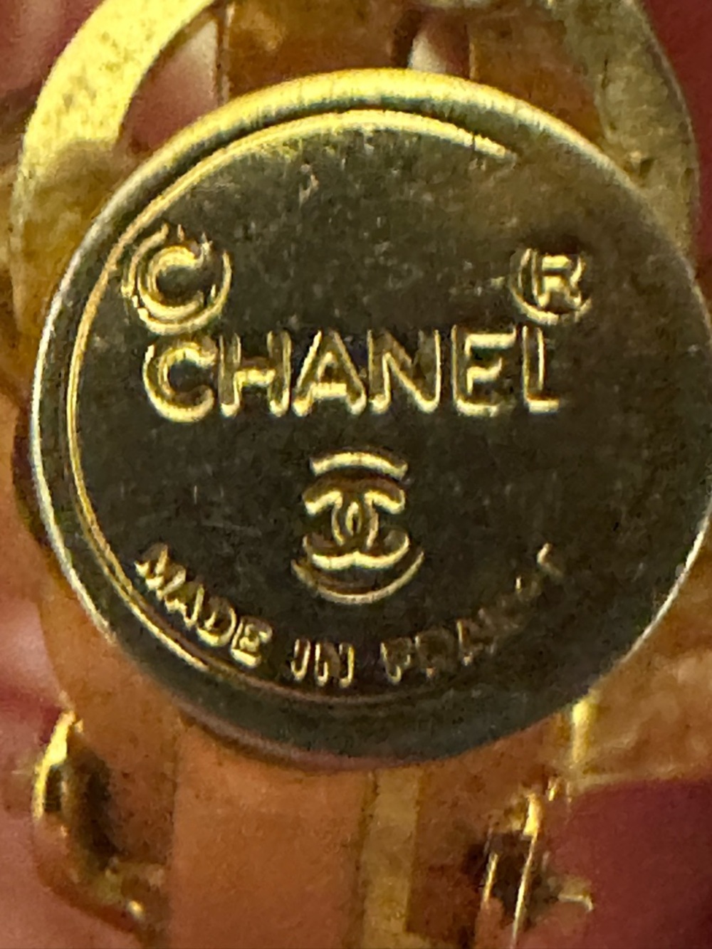 Vintage CHANEL Gold Tone Rhinestone CC Logo Clip-On Earrings - Picture 15 of 15